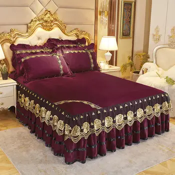 3PCs Cristal de veludo vermelho saia de cama de luxo em estilo Europeu casamento borda do laço quarto com cama king size tampa de decoração de casa de cama se espalha